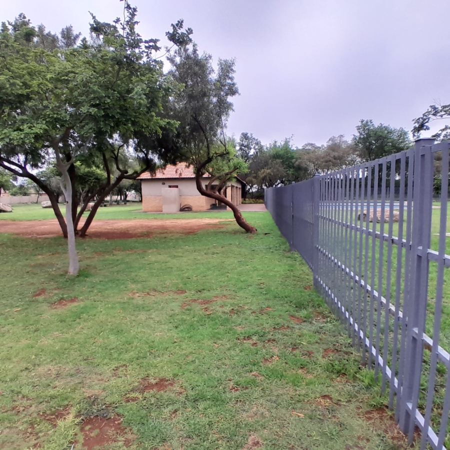 3 Bedroom Property for Sale in Waterkloof East North West